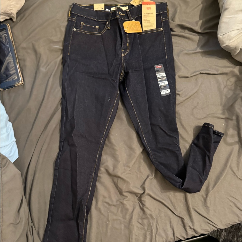 Brand new Levi’s 311 shaping skinny jeans!